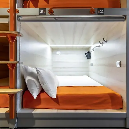 Gettsleep Boryspil Capsule hotel Kyiv