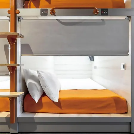 Gettsleep Boryspil Capsule hotel Kyiv