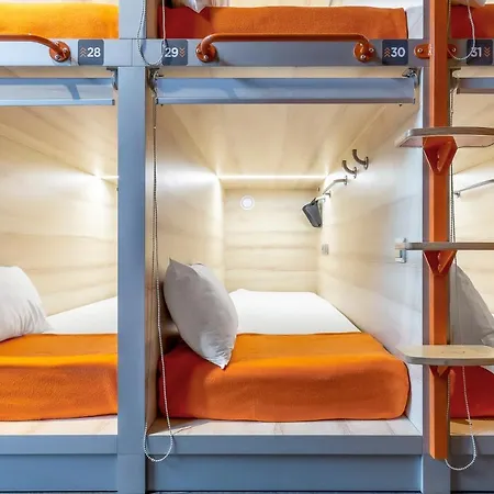Gettsleep Boryspil Capsule hotel