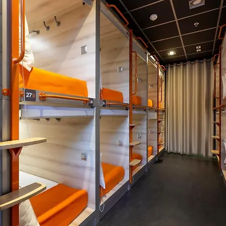 Capsule hotel Gettsleep Boryspil